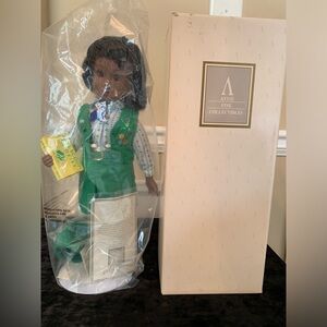 Avon Fine Collectibles
Doll Collection Girl Scout African American Version 1995